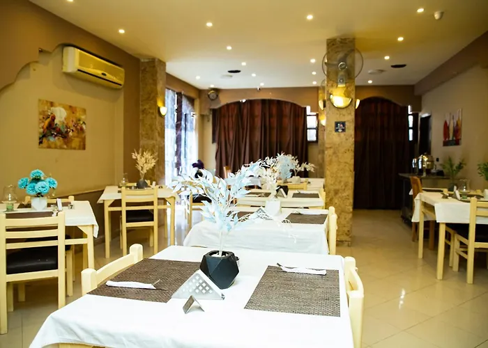 Golden Sun - فندق 2*